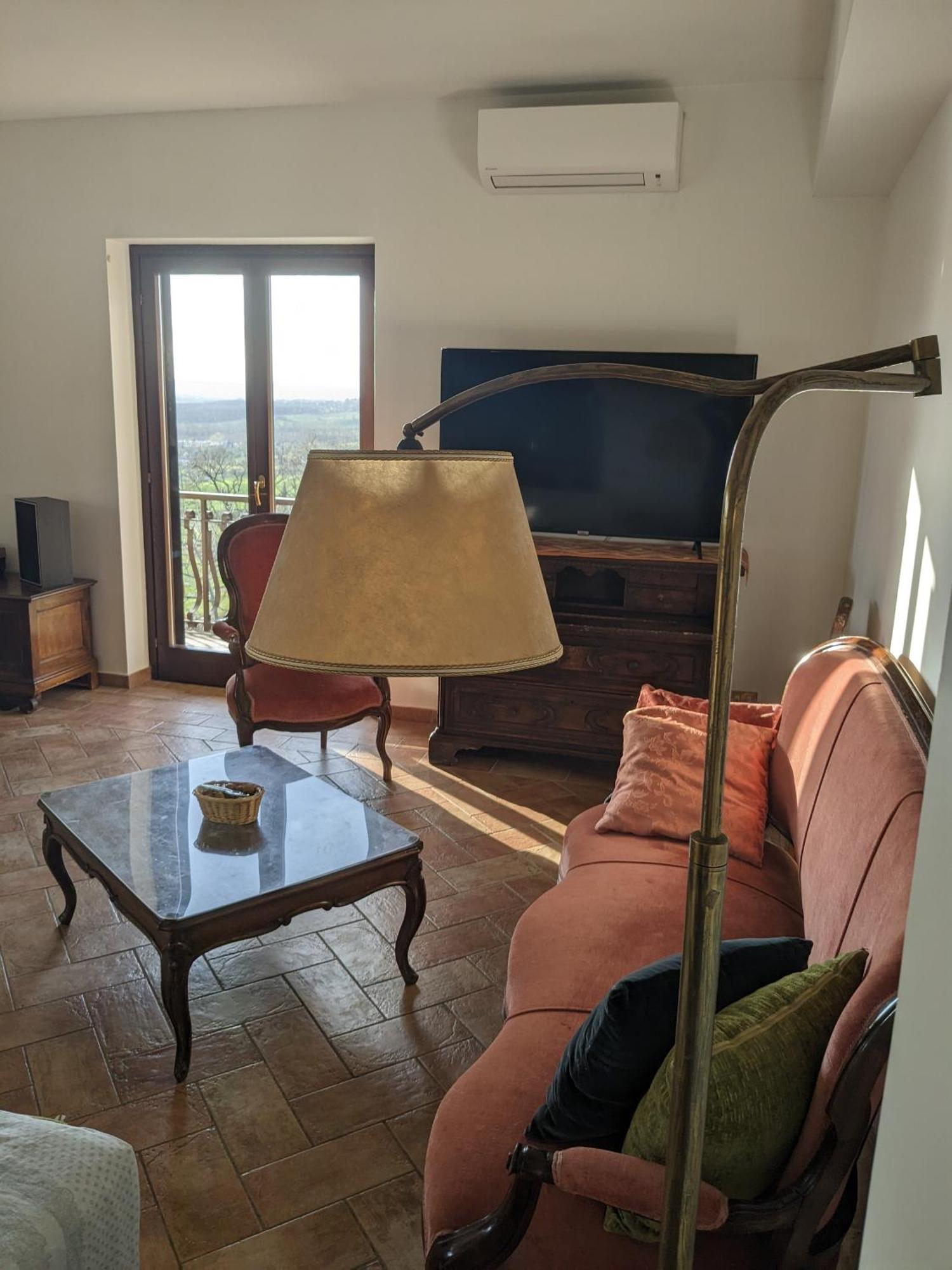 Villa Pacchini Poggio Mirteto الغرفة الصورة