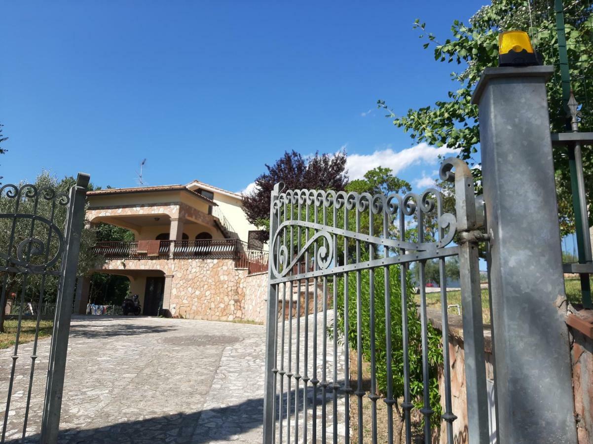 Villa Pacchini Poggio Mirteto المظهر الخارجي الصورة